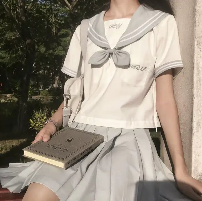 哭泣的女人